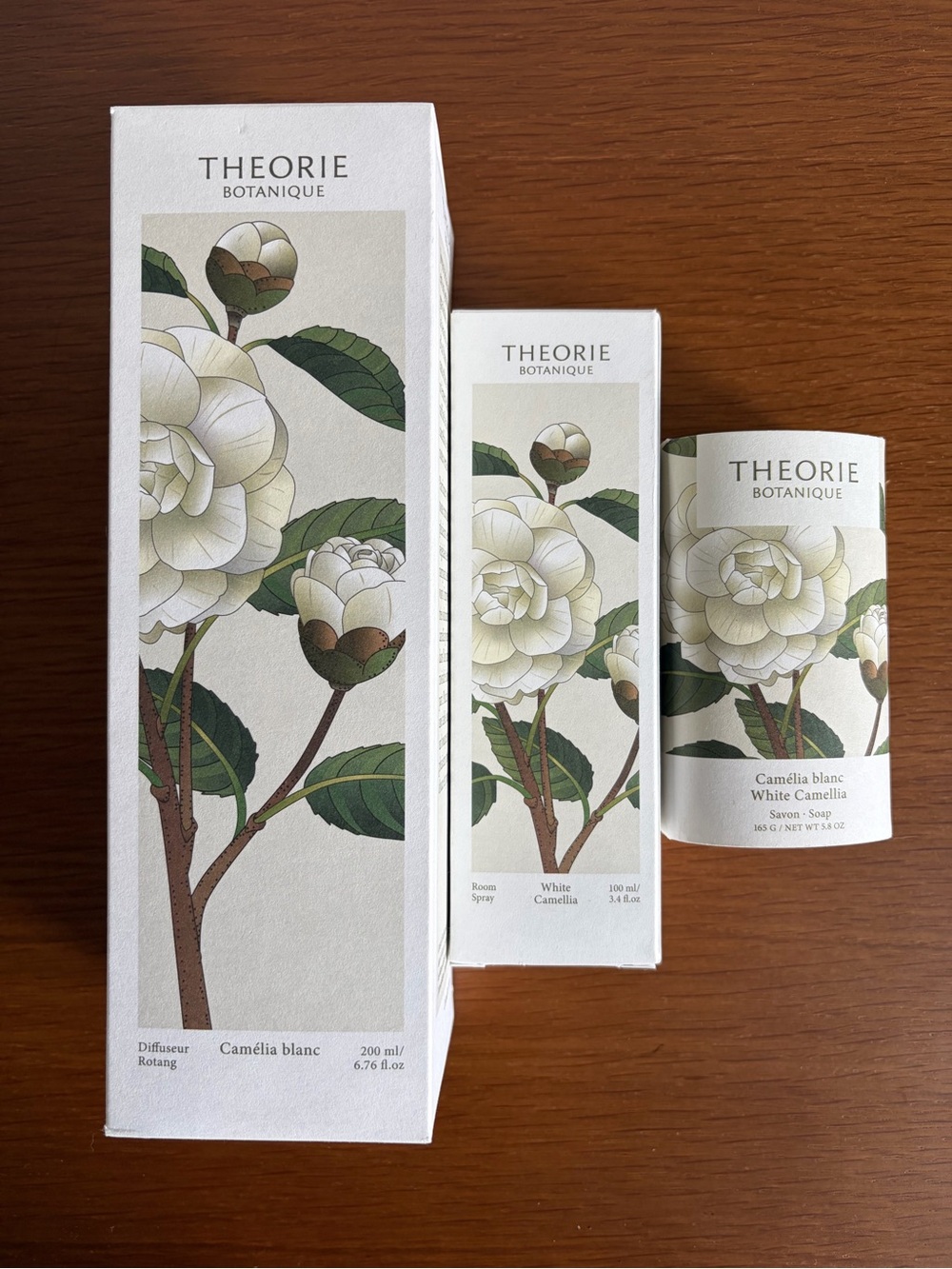 White Camellia Home Bath Set